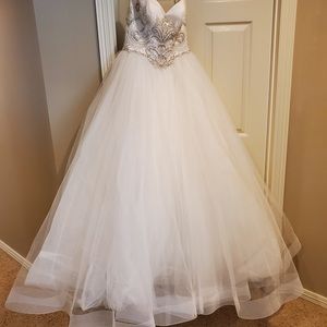 Casablanca Wedding Gown